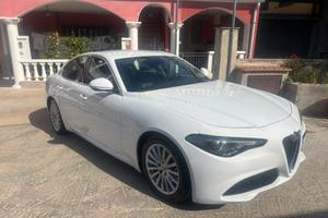 Alfa Romeo Giulia 2.2 Turbodiesel 150 CV AT8 Super