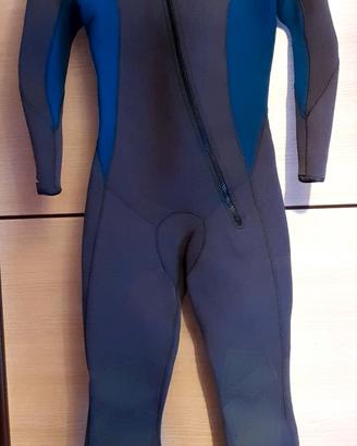 Muta subacquea Decathlon + calzari