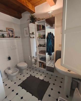 Combinazioni IKEA ENHET con anta a specchio 