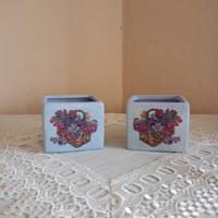 vasetti decorativi cestini viole e lettere