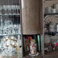 vetrina in radica di olmo