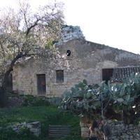 La casa del mandorlo