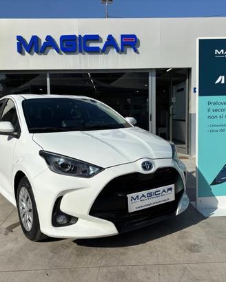 TOYOTA Yaris 1.5 Hybrid Business