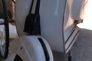 Piaggio Vespa 50 Special (V5B3) - 1975