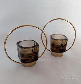 Coppia di porta lumini in vetro e metallo vintage