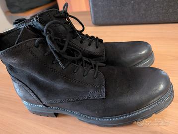 Stivaletti Tata in pelle scamosciata nera