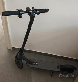 Monopattino elettrico adulto 378Wh-35Km-Red