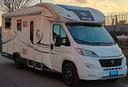 camper-elnagh-semintegrale-con-letto-basculante