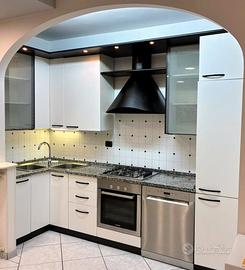 CUCINA componibile Landini completa di elettrodome