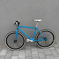 bici ragazzo da città