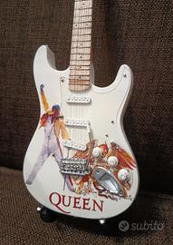 QUEEN Chitarra da Collezione Music Legends