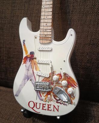 QUEEN Chitarra da Collezione Music Legends
