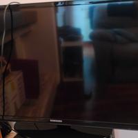 tv Samsung 32 pollici e chiavetta x smart tv