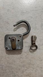 Antico lucchetto ABUS