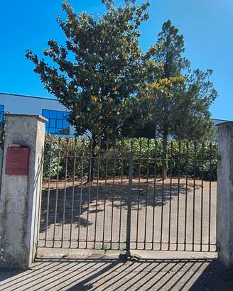 Soluzione Indipendente con ampio Giardino