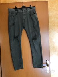 Bershka man denim size 40 jeans uomo usato