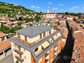Attico / Mansarda di 180 m² con 4 locali a Coccagl