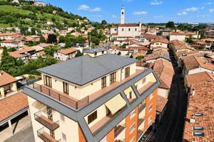 Attico / Mansarda di 180 m² con 4 locali a Coccagl