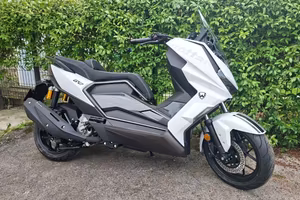 PROMO WOTTAN GT2 300cc MOT. PIAGGIO LC