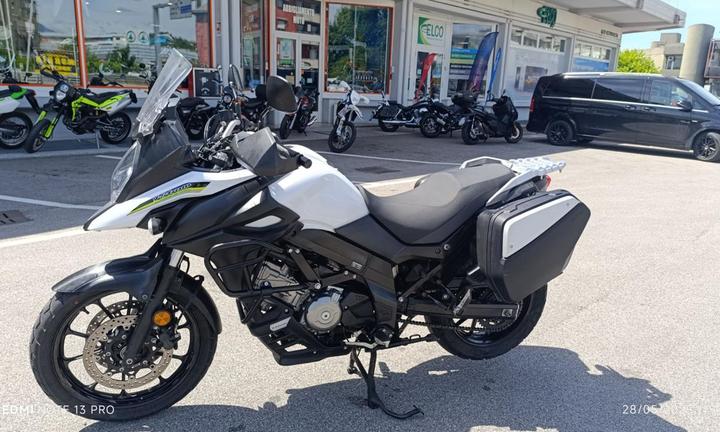 SUZUKI V-Strom 650 V-STROM 650 XT