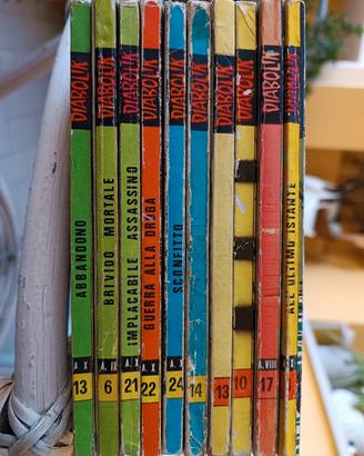 Lotto 10 fumetti Diabolik vintage 