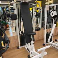 Pectoral machine technogym