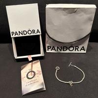Bracciale con charm pandora nuovo