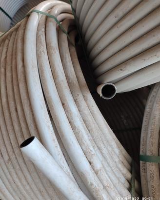 tubo PE bianco diametro 20 PN 6