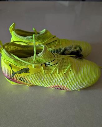 Scarpe da calcio Puma, taglia 36.