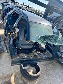 Scocca per ricambi Peugeot 2008 2020/2024