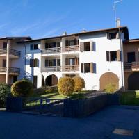 VILLASCHIERA CON GIARDINO: soluzione unica o op...