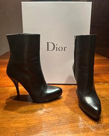 Stivaletti da donna in pelle nera Dior