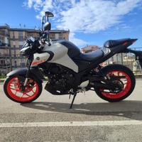 YAMAHA MT 03