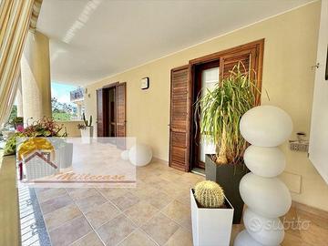 Appartamento, garage, ampia veranda