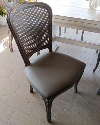 Sedie shabby in vera paglia di Vienna