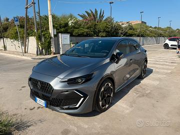 Renault Clio Full Hybrid 160 CV