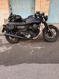 Moto guzzi V7 stone III 2019