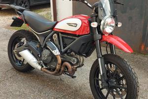 Ducati Scrambler 800 Icon