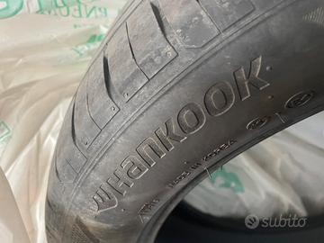 Gomme estive 215/50 R18