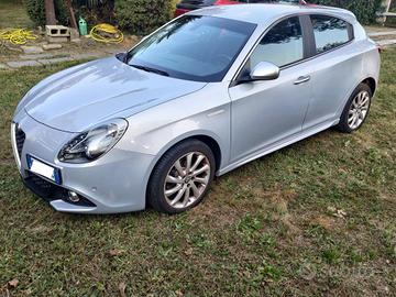 Alfa Romeo Giulietta 2.0 JTDm 150 CV int. pelle