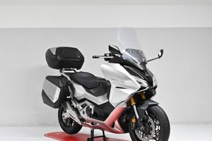 Honda Forza 750 Travel edition
