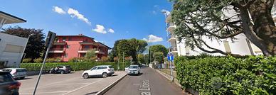 Bilocale con terrazzo e garage a Vedano al lambro