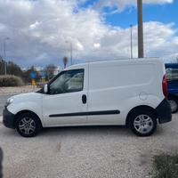 RIVENDITORE: FIAT DOBLO CARGO BIANCO