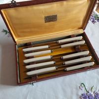 Coltelli da tavola francesi vintage