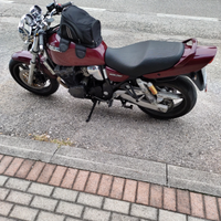 Suzuki GSX 750 inazuma