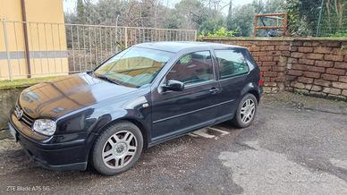 Golf GTI 1.5 serie 4 - 1999 - 231.000 km