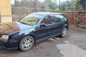 Golf GTI 1.5 serie 4 - 1999 - 231.000 km