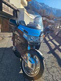 Honda Gold Wing GL1500 SE