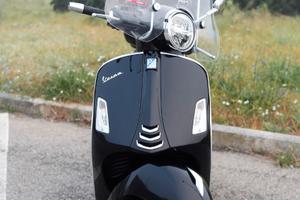Piaggio Vespa 300 GTS hpe - 2021