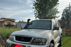 Pajero v60